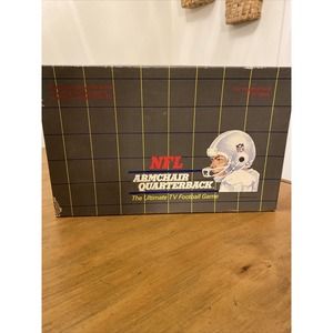 1986 Vintage NFL LICENSED Armchair Football Quarterback Board Game